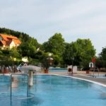 Aussenpool Heiltherme Bad Waltersdorf im Thermenland Steiermark